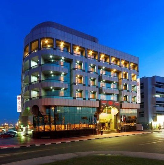 Ewa Hotel Дубай Екстериор снимка